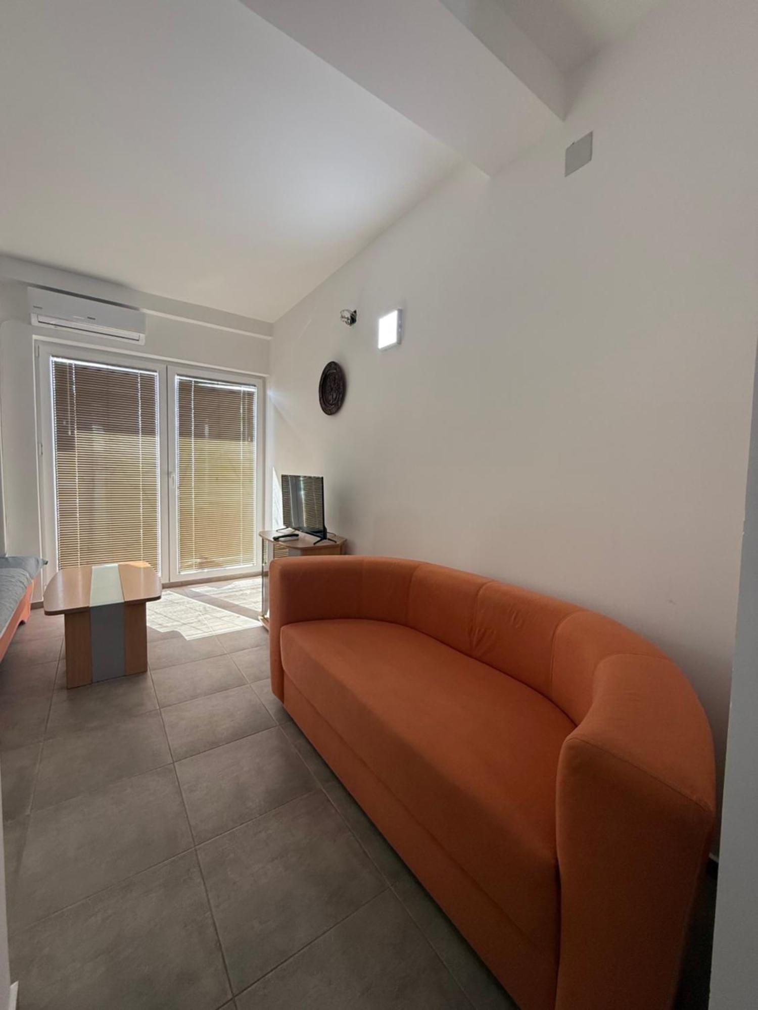 Restaurant & Apartments Lipa Peštani Zewnętrze zdjęcie