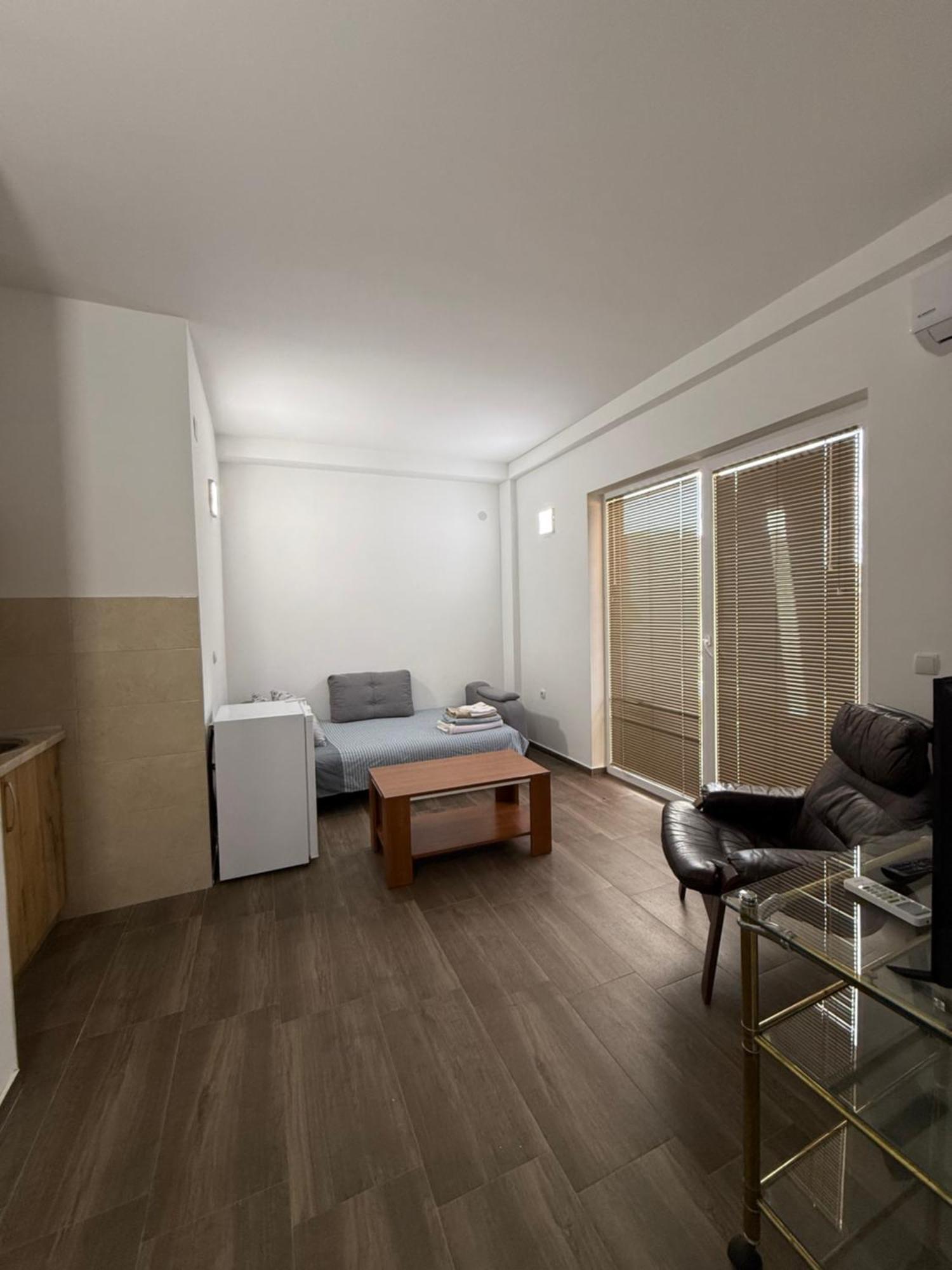 Restaurant & Apartments Lipa Peštani Zewnętrze zdjęcie